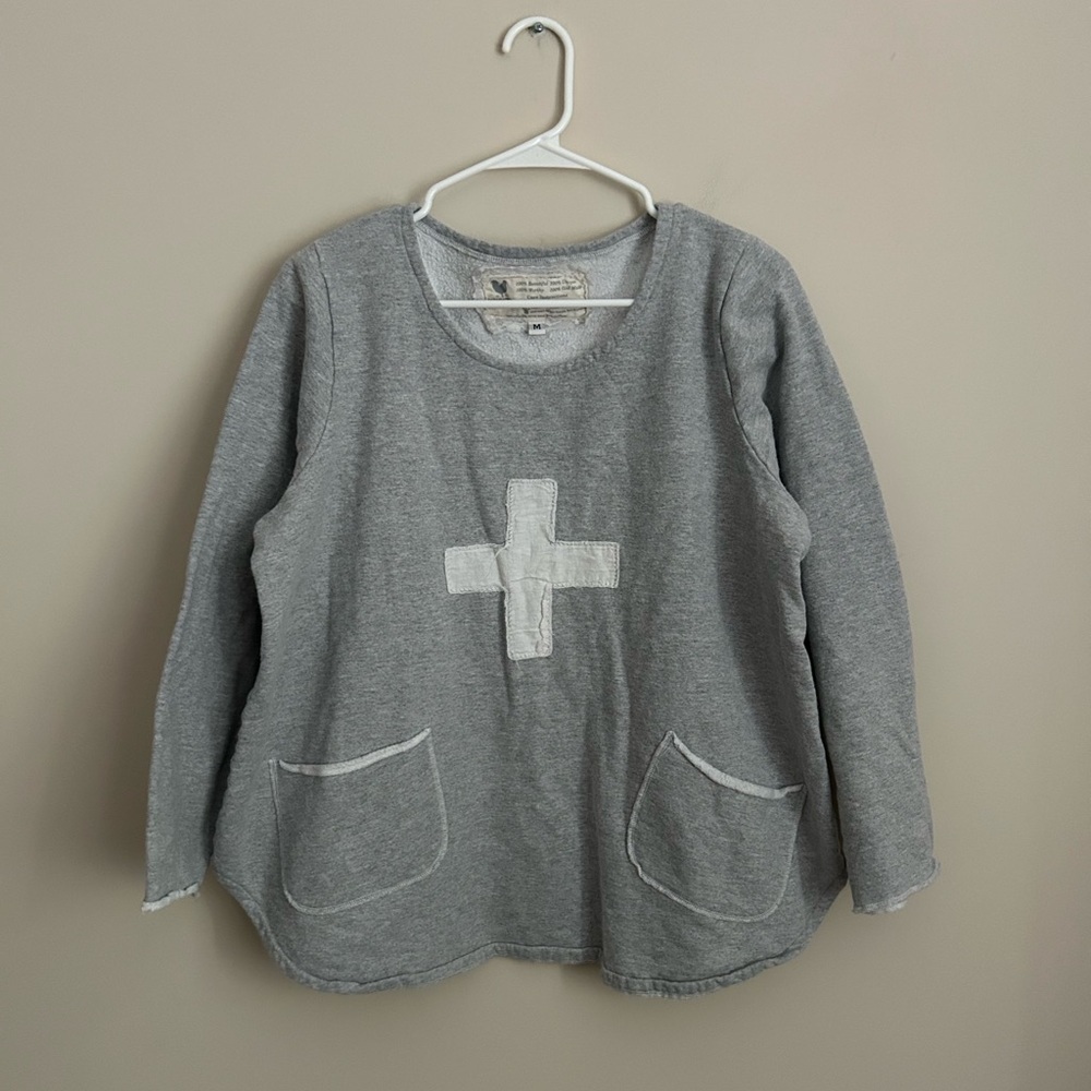 Farmhouse Frocks Grey Long Sleeve Sweatshirt Size Medium